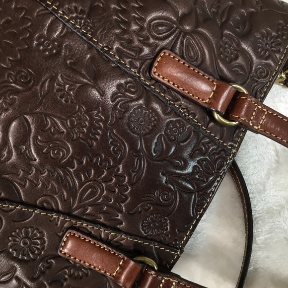 FOSSIL TWO TONED LEATHER EMBOSSED PURSE/HANDBAG - Picture 7 of 13